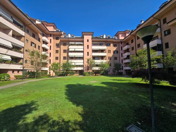 appartamento in vendita a San Giuliano Milanese in zona Zivido