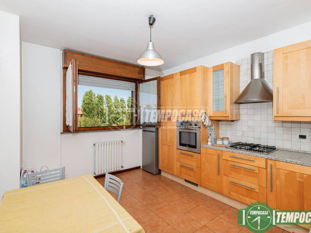 appartamento in vendita a San Giuliano Milanese in zona Zivido