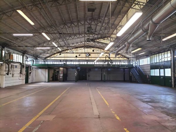 locale commerciale in vendita a San Giuliano Milanese in zona Viboldone