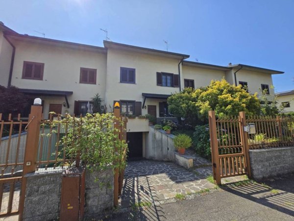 casa indipendente in vendita a San Giuliano Milanese in zona Zivido