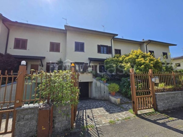 casa indipendente in vendita a San Giuliano Milanese in zona Zivido