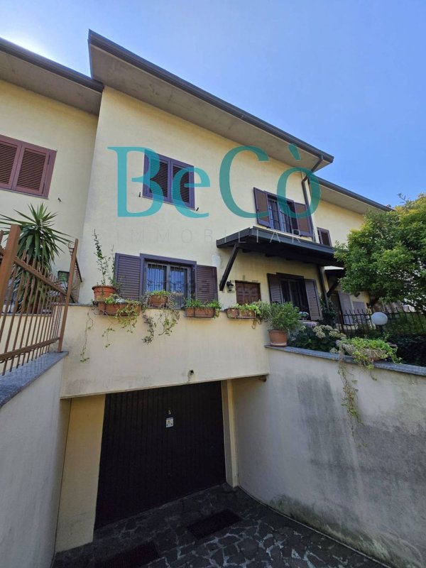 casa indipendente in vendita a San Giuliano Milanese in zona Zivido