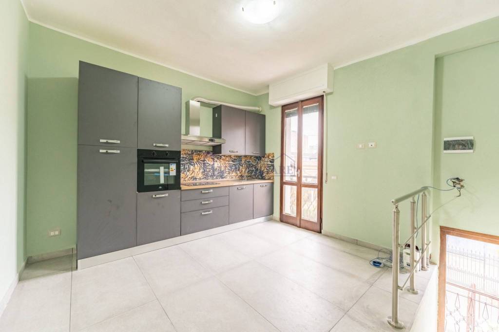 appartamento in vendita a San Giuliano Milanese in zona Borgolombardo