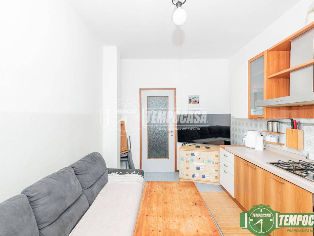 appartamento in vendita a San Giuliano Milanese in zona Borgolombardo