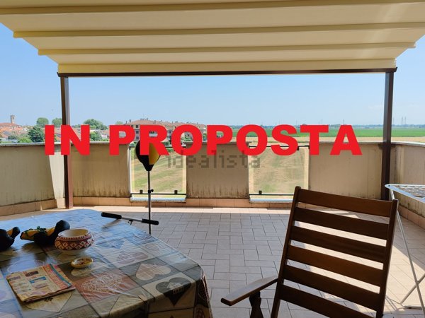 appartamento in vendita a San Giuliano Milanese in zona Sesto Ulteriano