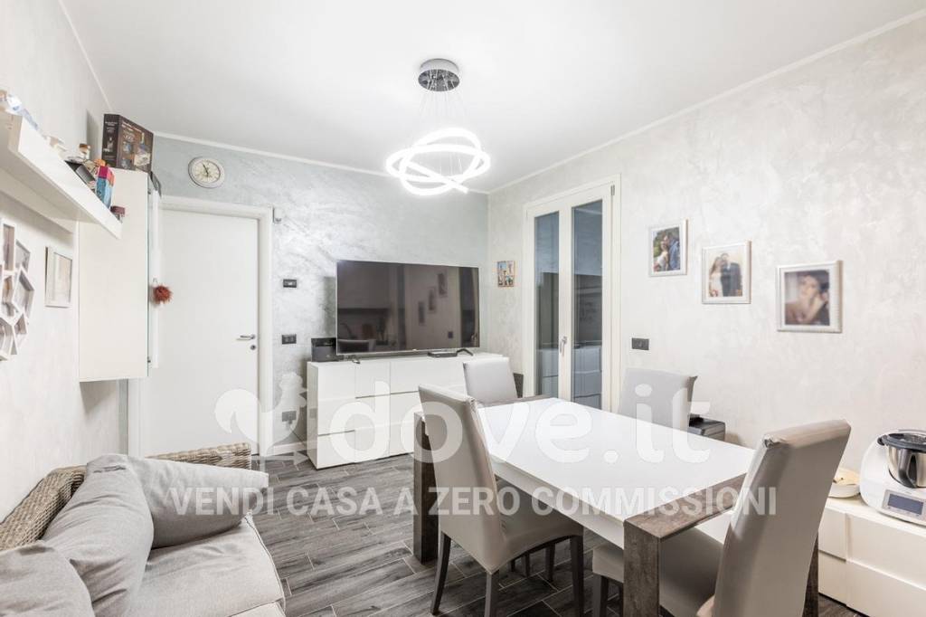 appartamento in vendita a San Giuliano Milanese in zona Borgolombardo
