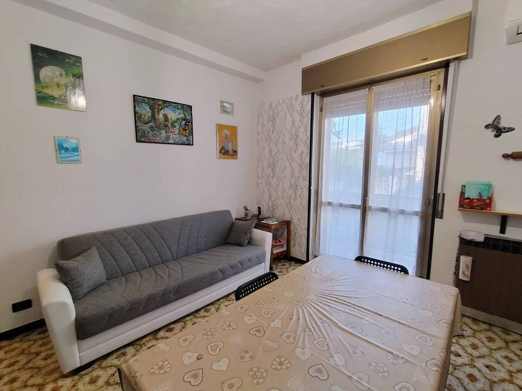 appartamento in vendita a San Giuliano Milanese in zona Civesio