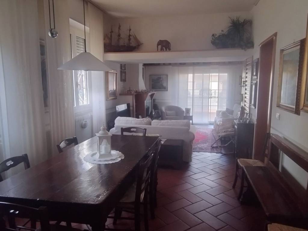 casa indipendente in vendita a San Giuliano Milanese in zona Carpianello