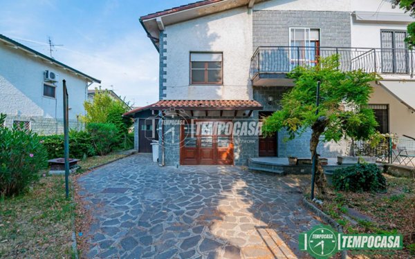 casa indipendente in vendita a San Giuliano Milanese in zona Civesio