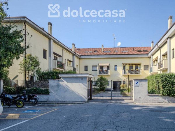 appartamento in vendita a San Giuliano Milanese in zona Borgolombardo