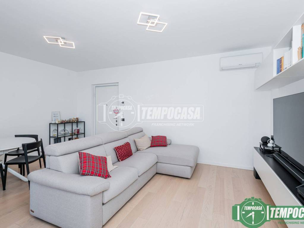 appartamento in vendita a San Giuliano Milanese in zona Civesio