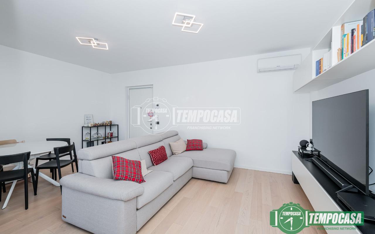 appartamento in vendita a San Giuliano Milanese in zona Civesio
