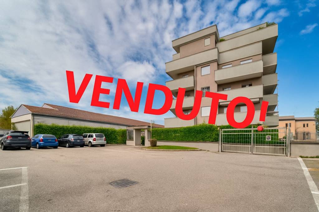appartamento in vendita a San Giuliano Milanese in zona Zivido