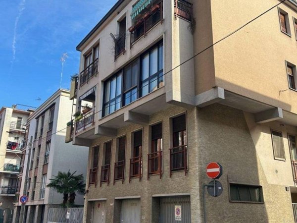 appartamento in vendita a San Giuliano Milanese in zona Borgolombardo