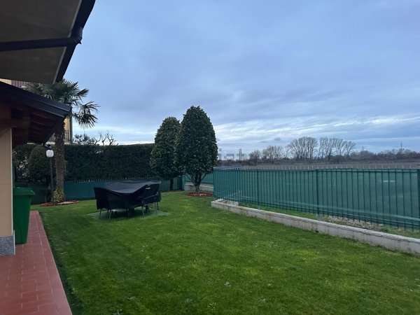 pentavano in vendita a San Giuliano Milanese