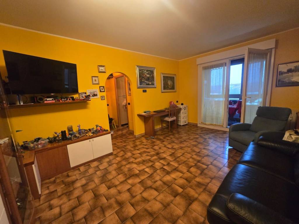 appartamento in vendita a San Giuliano Milanese in zona Zivido