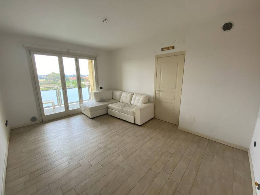 appartamento in vendita a San Giuliano Milanese in zona Borgolombardo