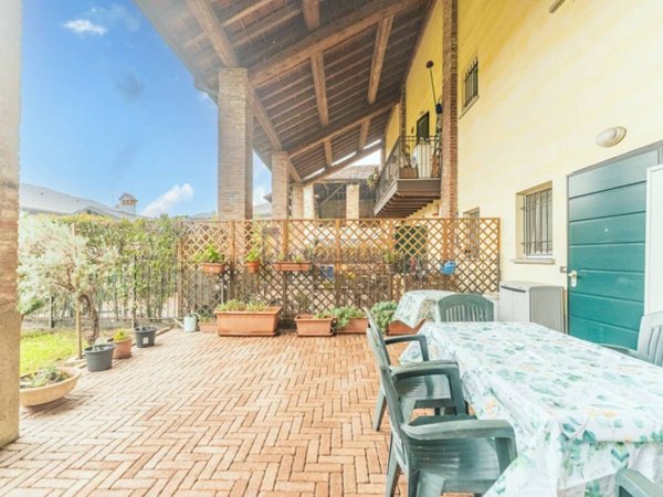 appartamento in vendita a San Giuliano Milanese in zona Zivido