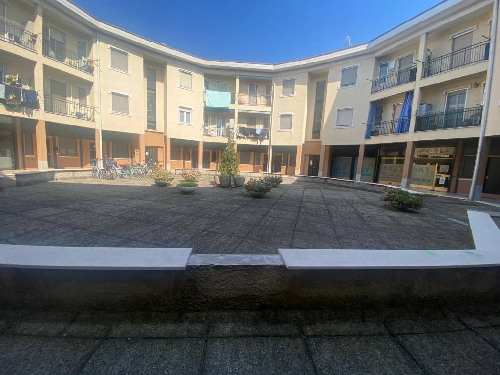 appartamento in vendita a San Giuliano Milanese in zona Sesto Ulteriano