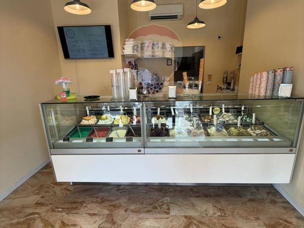 negozio in vendita a San Giuliano Milanese in zona Sesto Ulteriano