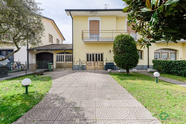 casa indipendente in vendita a San Giuliano Milanese