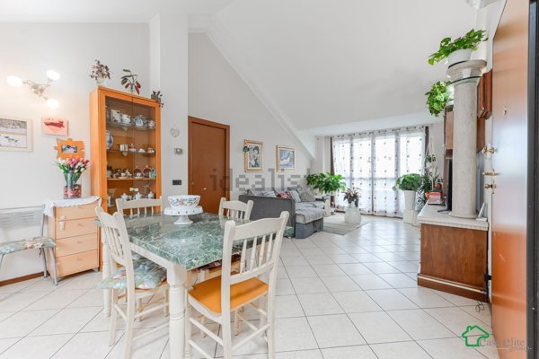 appartamento in vendita a San Giuliano Milanese