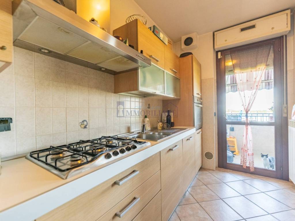 appartamento in vendita a San Giuliano Milanese in zona Zivido