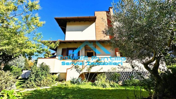 casa indipendente in vendita a San Giuliano Milanese in zona Civesio
