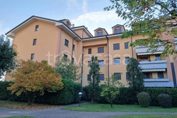appartamento in vendita a San Giuliano Milanese in zona Carpianello