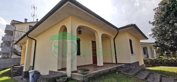 casa indipendente in vendita a San Giuliano Milanese in zona Sesto Ulteriano