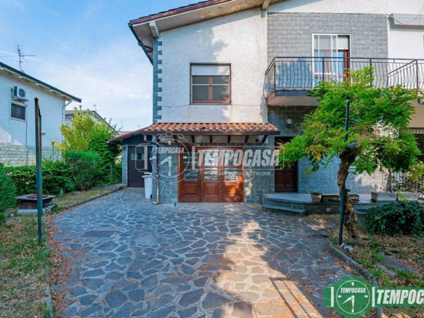 casa indipendente in vendita a San Giuliano Milanese in zona Civesio