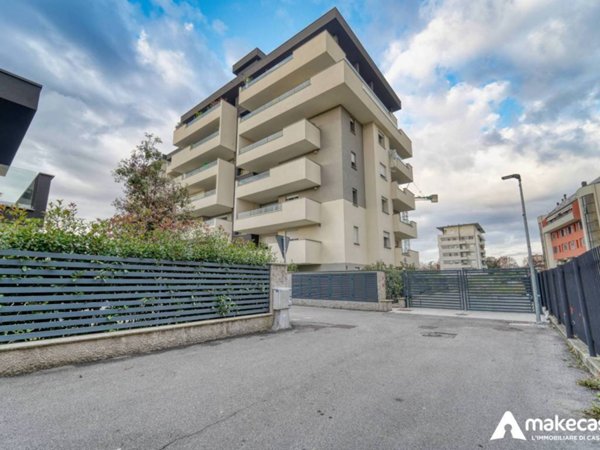 appartamento in vendita a San Giuliano Milanese in zona Zivido