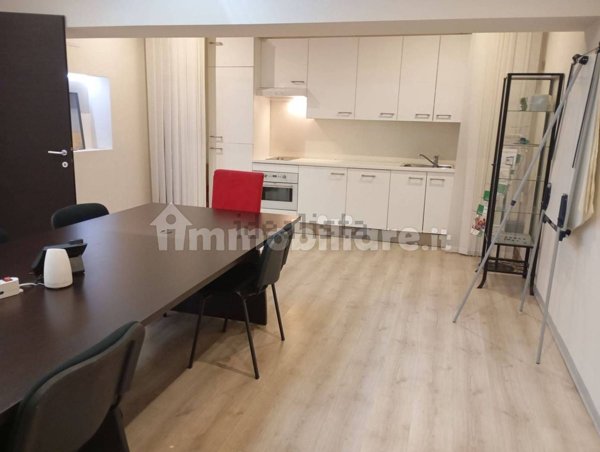 ufficio in vendita a San Giuliano Milanese