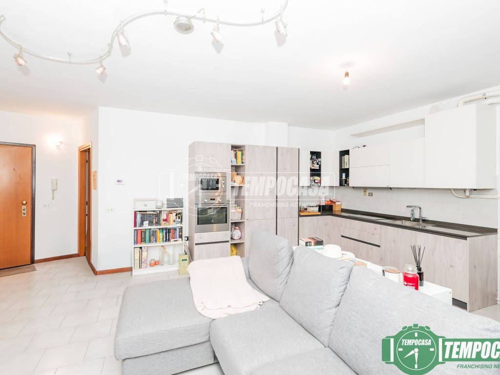 appartamento in vendita a San Giuliano Milanese in zona Zivido