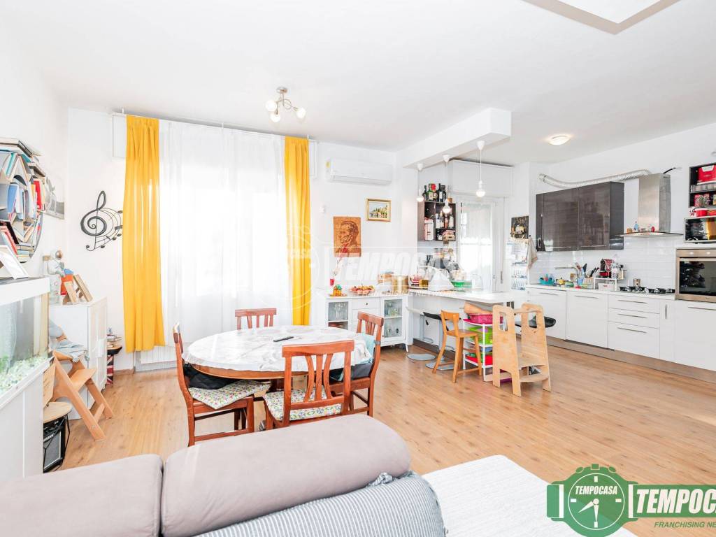 casa indipendente in vendita a San Giuliano Milanese in zona Zivido