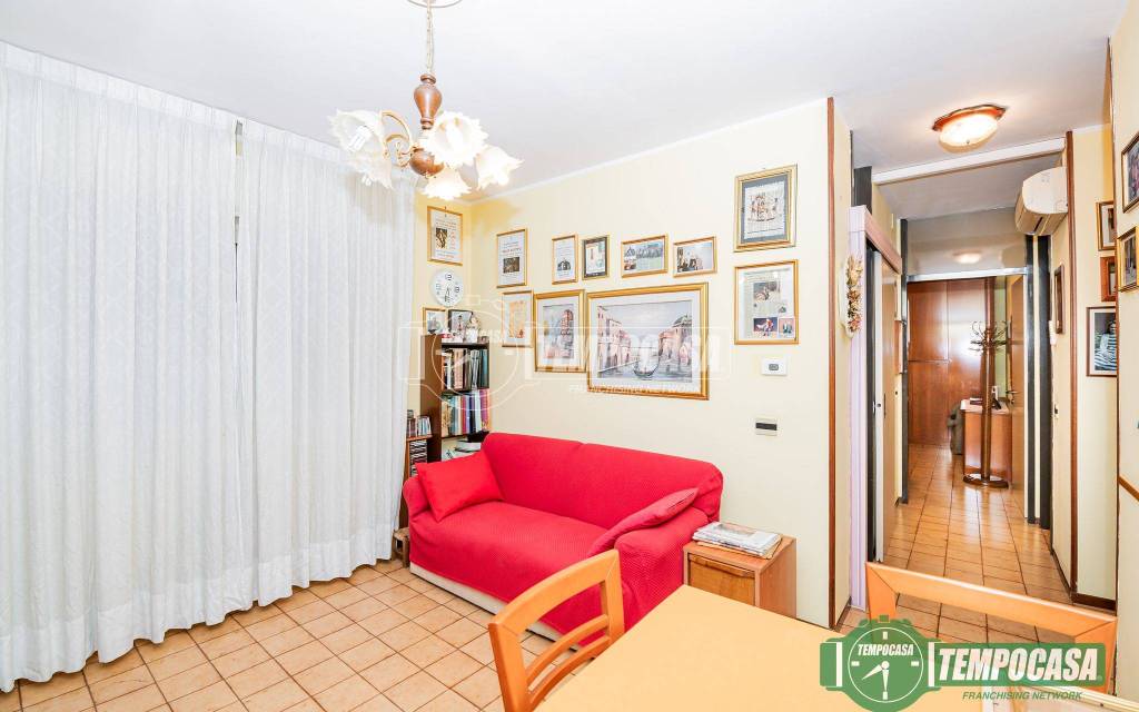 appartamento in vendita a San Giuliano Milanese in zona Zivido