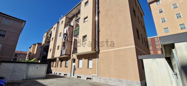 appartamento in vendita a San Giuliano Milanese in zona Borgolombardo