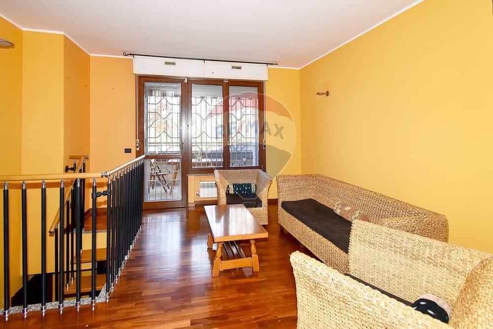 appartamento in vendita a San Giuliano Milanese in zona Zivido