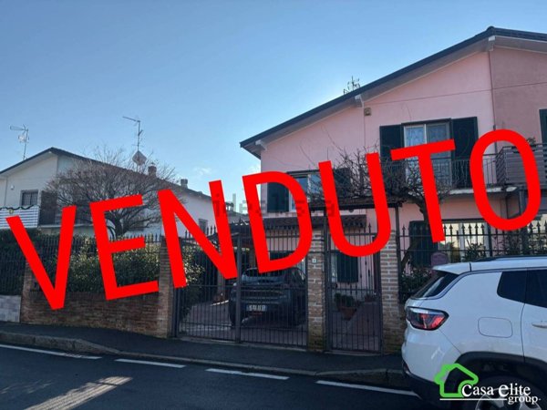 casa indipendente in vendita a San Giuliano Milanese in zona Sesto Ulteriano