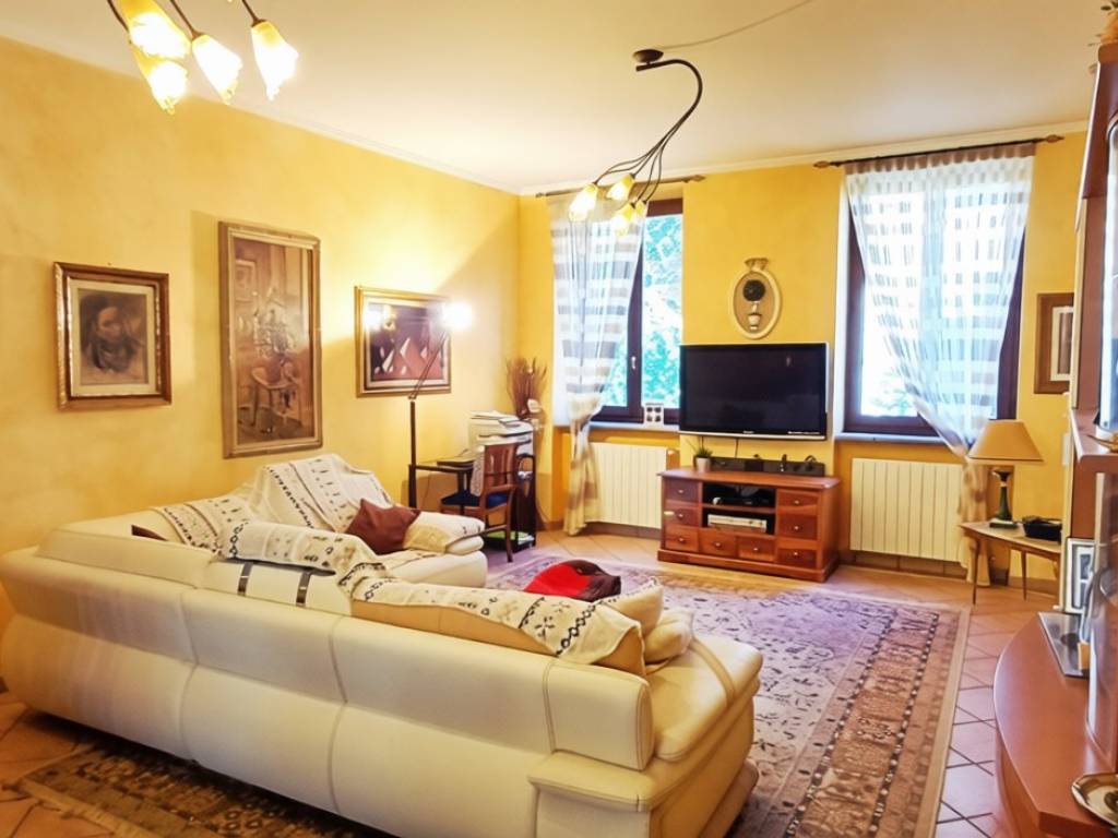 appartamento in vendita a San Giuliano Milanese in zona Zivido