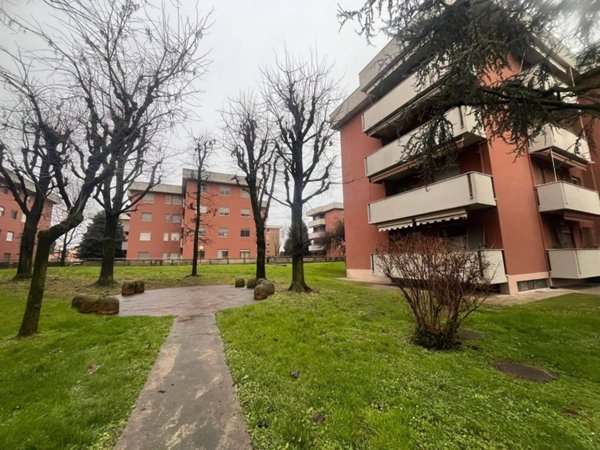 appartamento in vendita a San Giuliano Milanese in zona Sesto Ulteriano