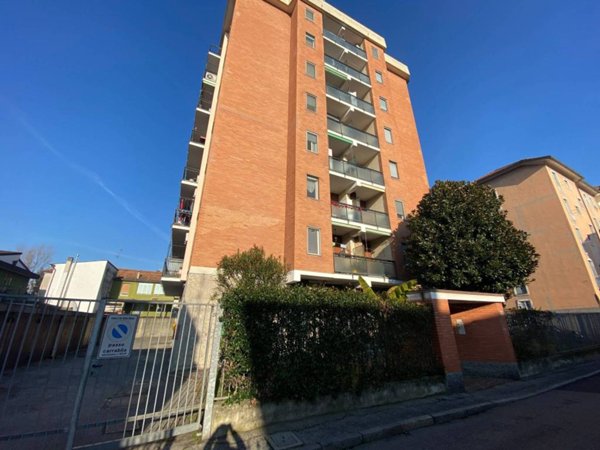 appartamento in vendita a San Giuliano Milanese in zona Borgolombardo
