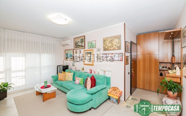 appartamento in vendita a San Giuliano Milanese in zona Civesio