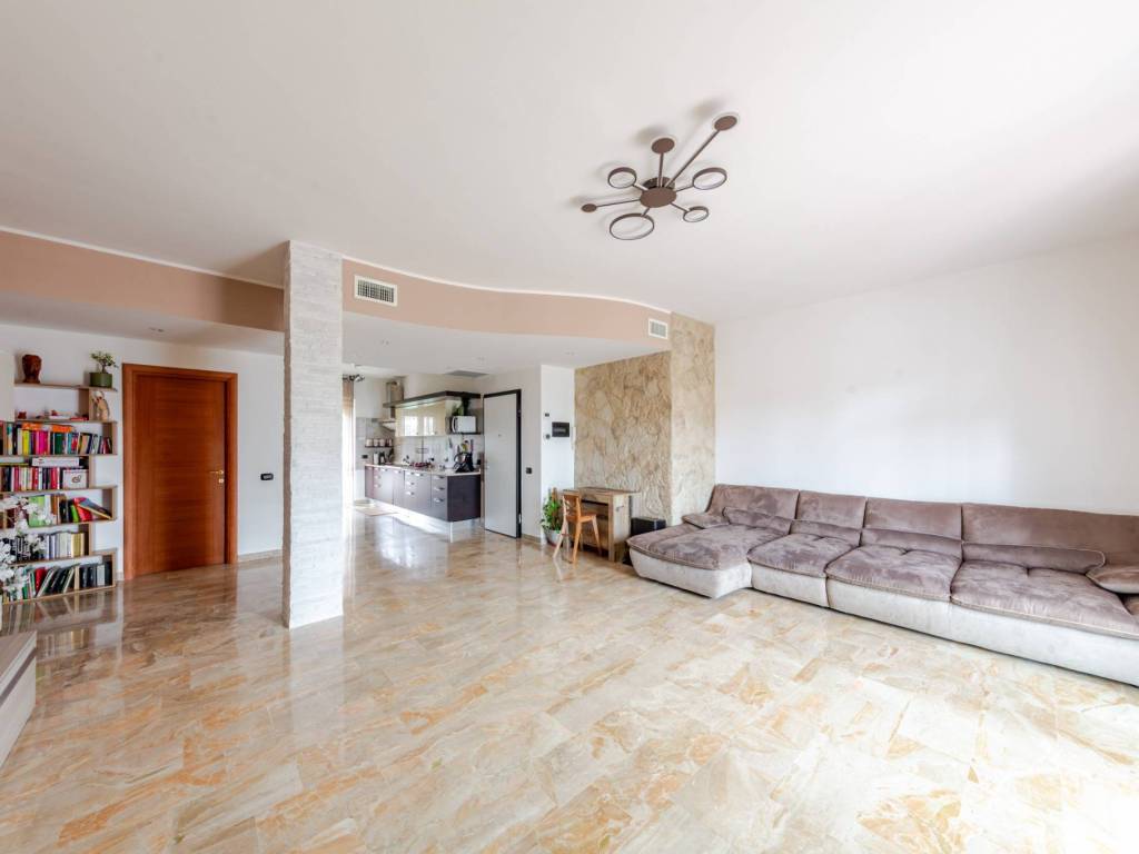 appartamento in vendita a San Giuliano Milanese in zona Sesto Ulteriano