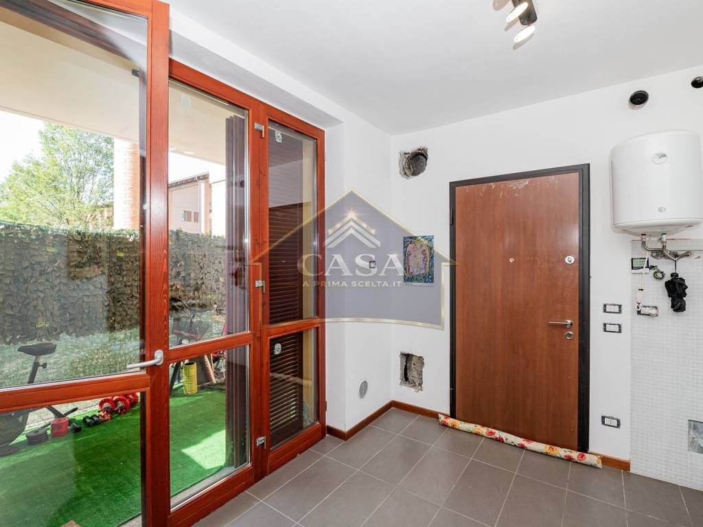 negozio in vendita a San Giuliano Milanese