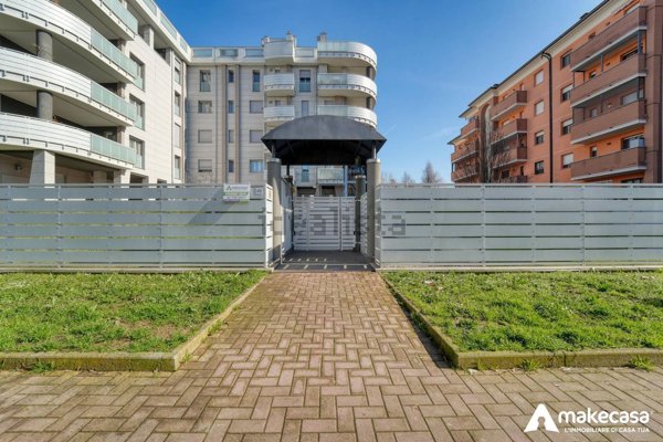 appartamento in vendita a San Giuliano Milanese in zona Borgolombardo
