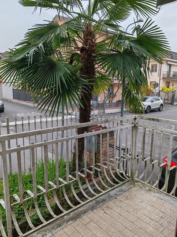 appartamento in vendita a San Giuliano Milanese in zona Sesto Ulteriano