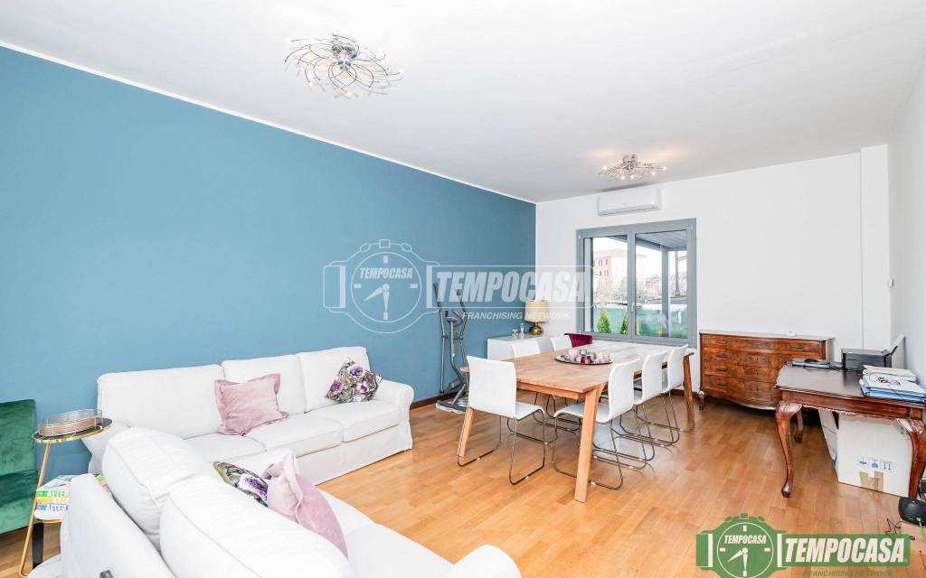 casa indipendente in vendita a San Giuliano Milanese in zona Zivido