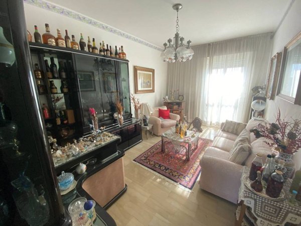 appartamento in vendita a San Giuliano Milanese in zona Borgolombardo