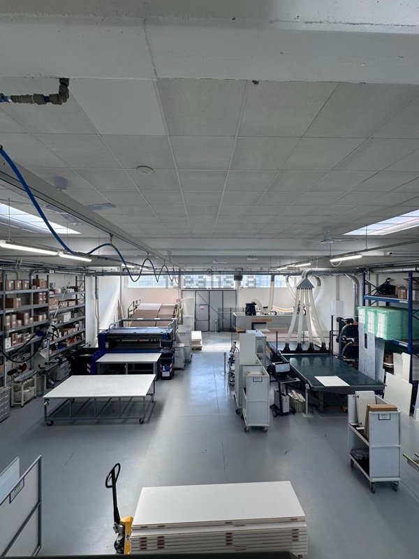 capannone in vendita a San Giuliano Milanese